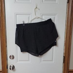 HALARA Women's Black Athletic Shorts